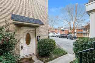 869 Briarcliff Rd Ne - Photo 1 of 1