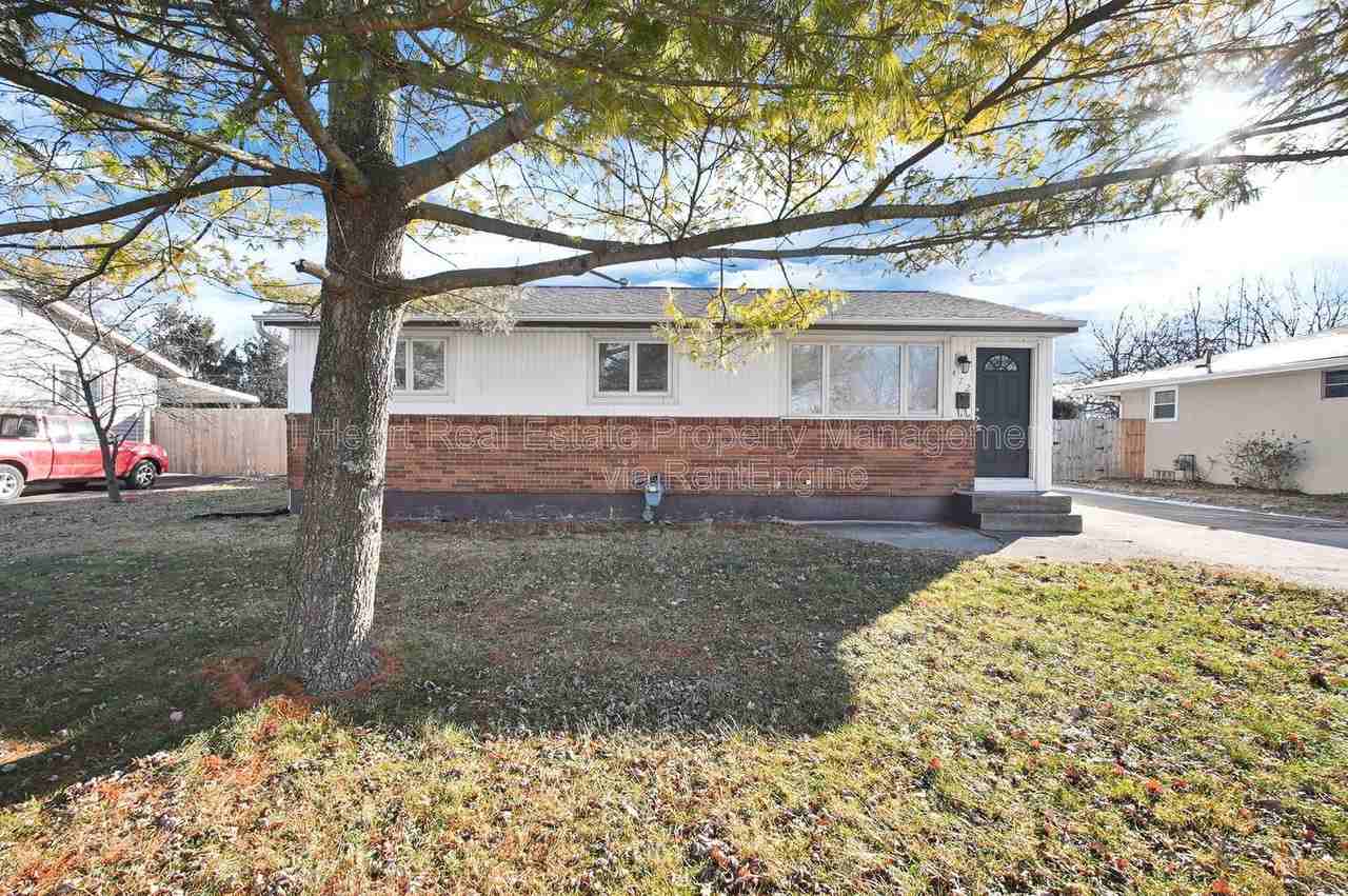 472 Buena Vista Ave #1