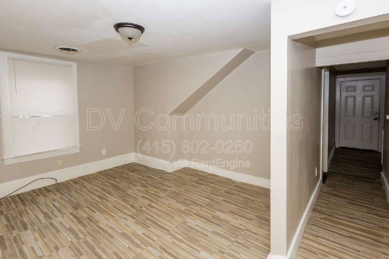 3926 Woodbridge Ave #4 - Photo 6 of 10