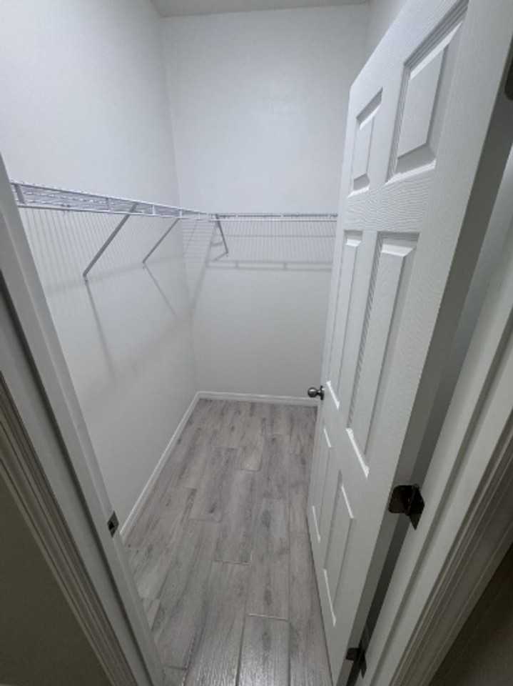 402 Ne-24 Pl - Photo 4 of 11