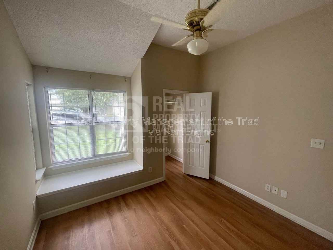 3607 Mccuiston Rd #52 - Photo 4 of 19