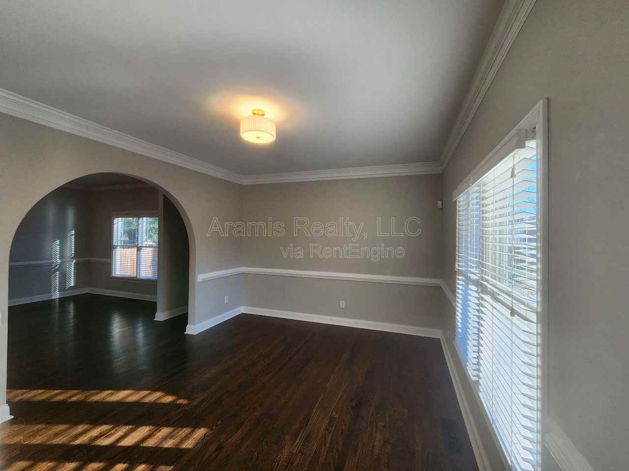 3239 Osborne Rd Ne - Photo 5 of 27