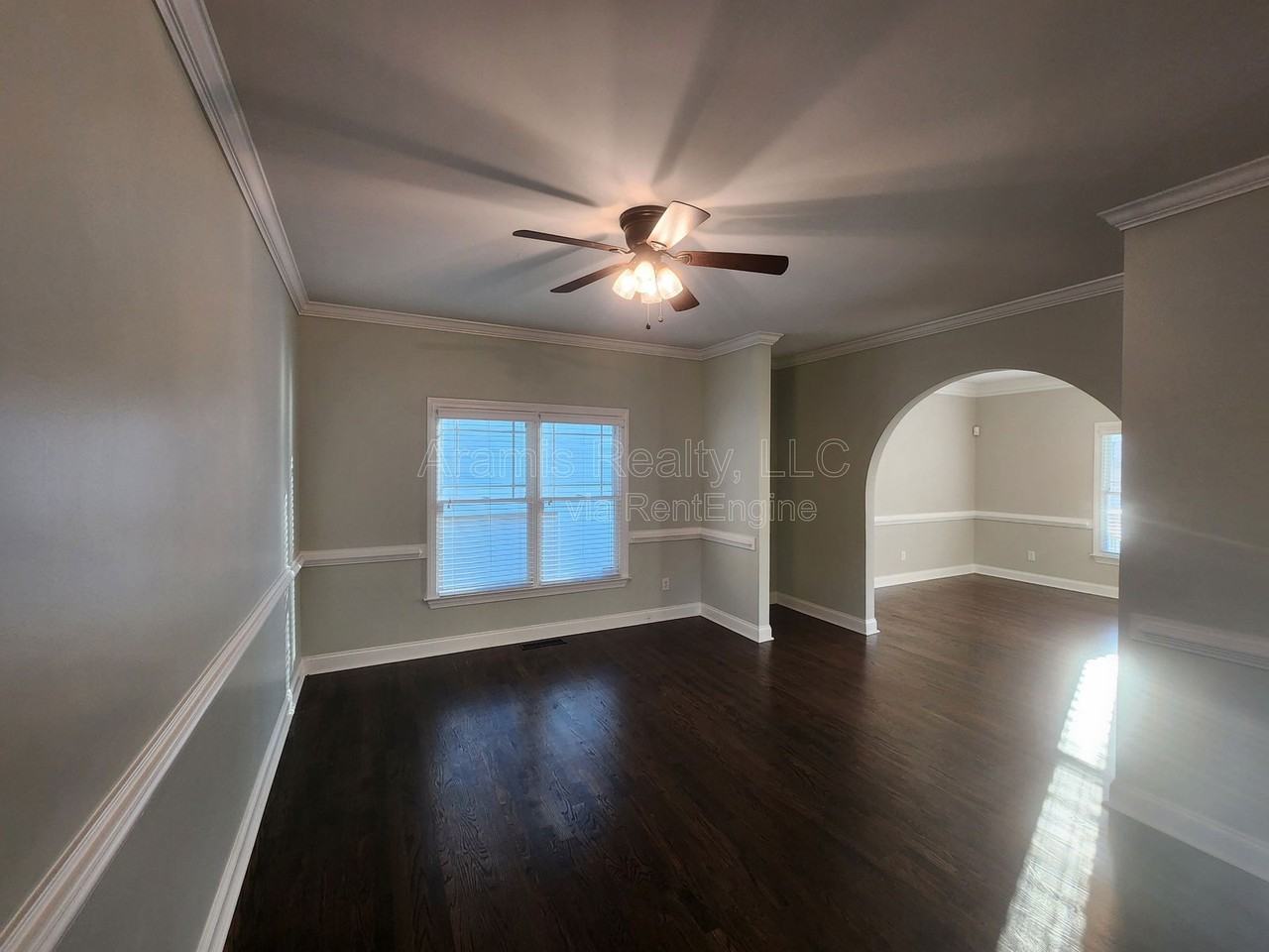 3239 Osborne Rd Ne - Photo 6 of 27