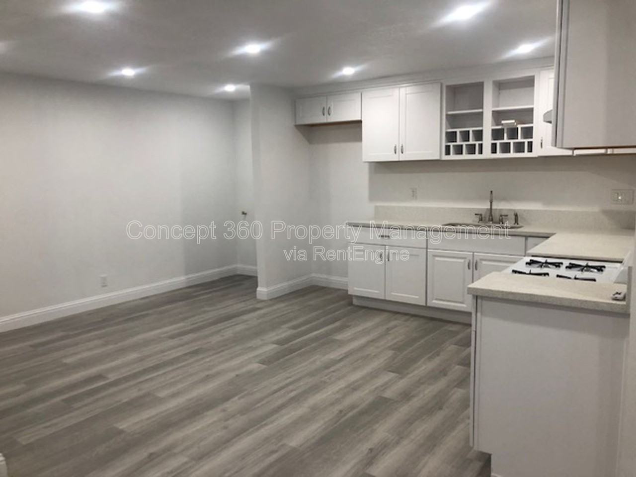 1327 W Parade St - Photo 6 of 32