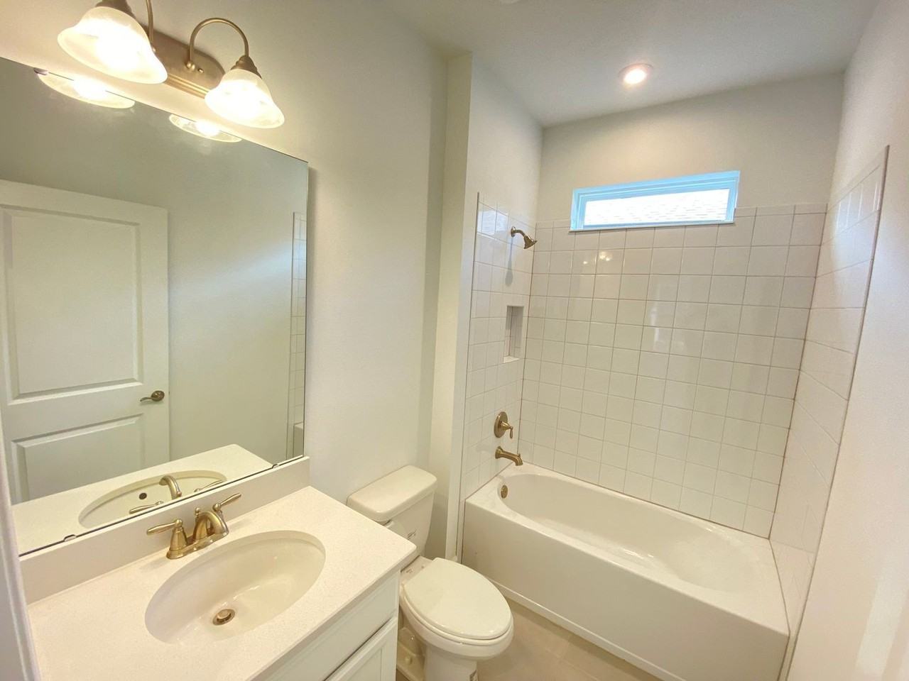 2182 Palm Tree Dr - Photo 2 of 31