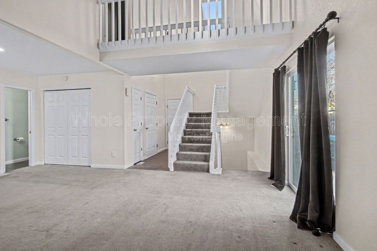 6502 E 62nd Pl - Photo 3 of 26