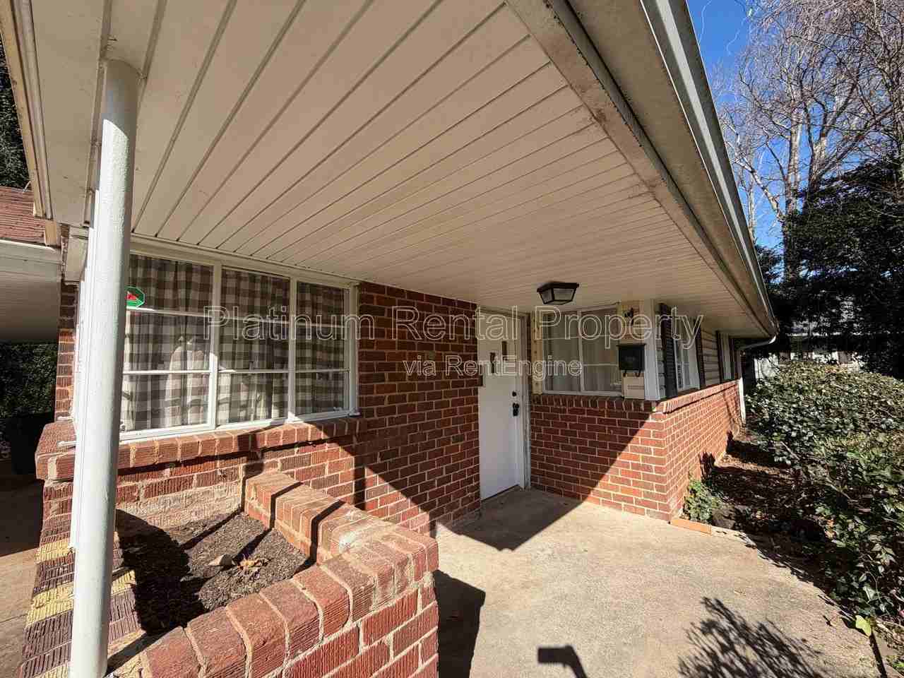 1747 Carter Cir - Photo 4 of 18