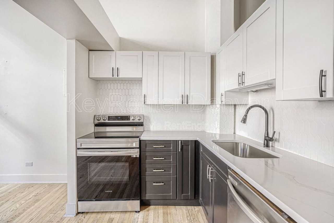 720 16th St #205 - Photo 6 of 18