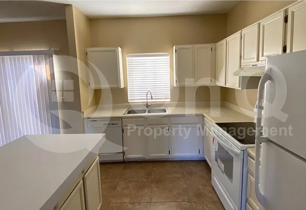 1601 N Saba St #236 - Photo 2 of 7