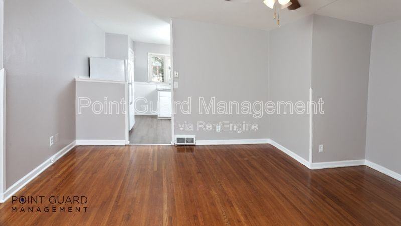 256 S Rutan St - Photo 3 of 8