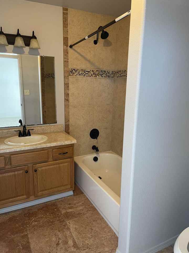 2981 Redbud Ct #8795831 - Photo 6 of 36