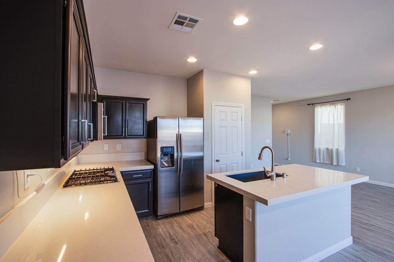 8256 Nebula Cloud Ave - Photo 3 of 27