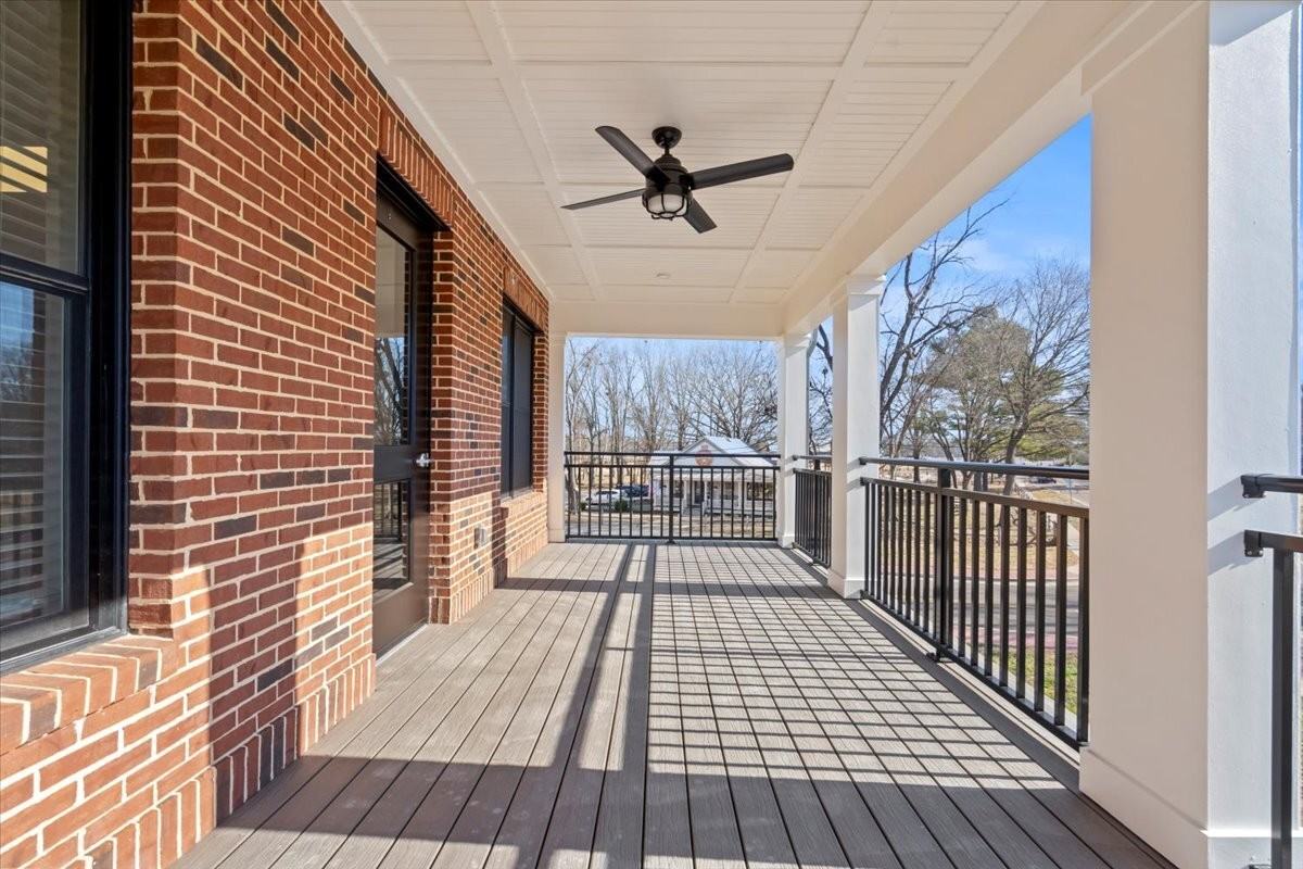 12040 Forrest St - Photo 3 of 5