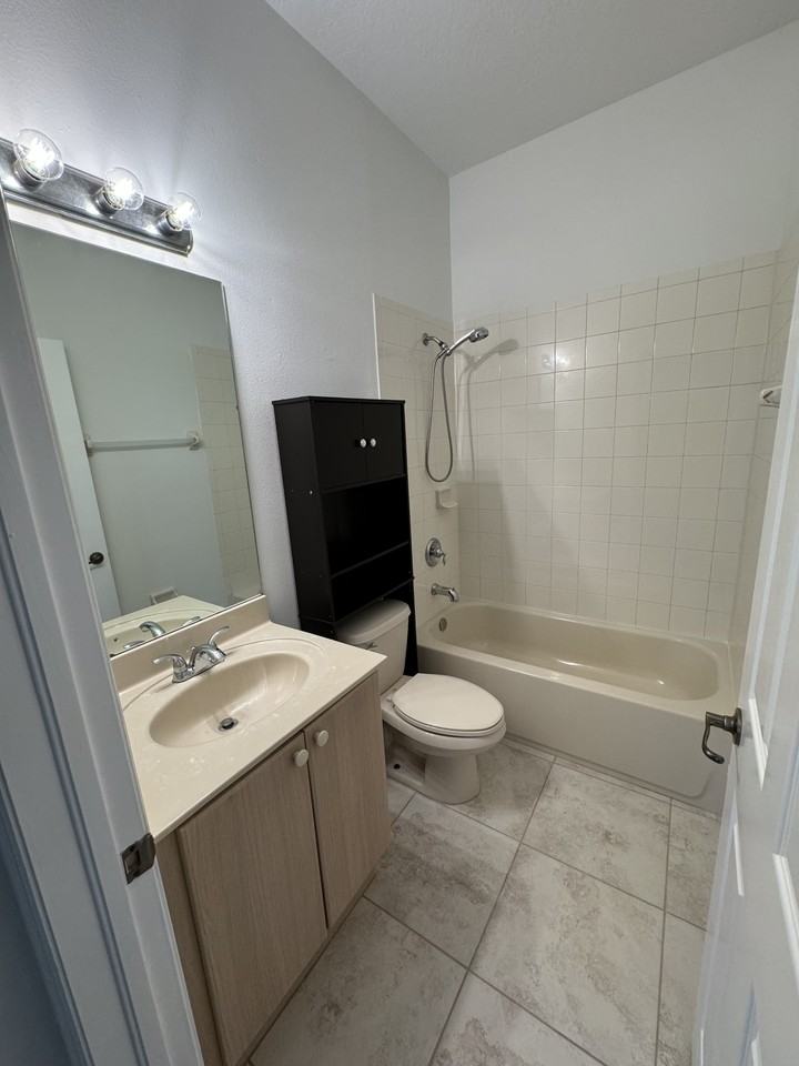 4903 Swterrance #4903 - Photo 3 of 9