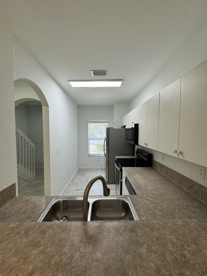 4903 Swterrance #4903 - Photo 4 of 9