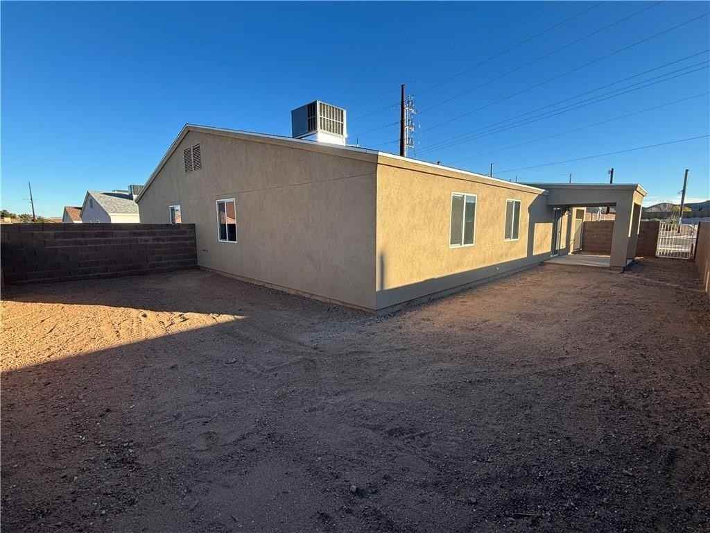 E Berk Ave - Photo 7 of 22