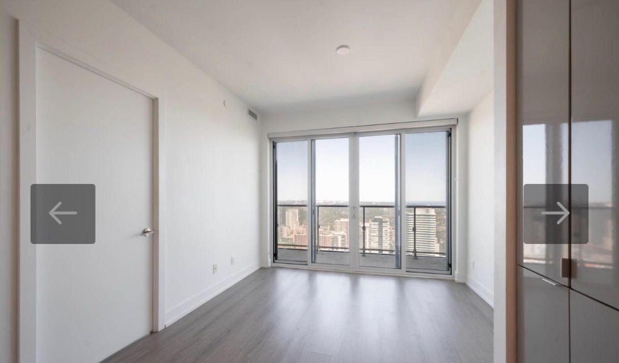 7 Grenville St #5206 - Photo 5 of 24