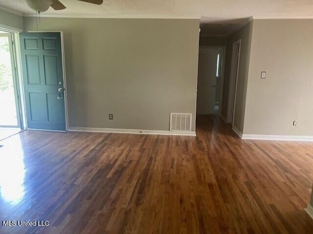 1632 Laughter Rd - Photo 6 of 14