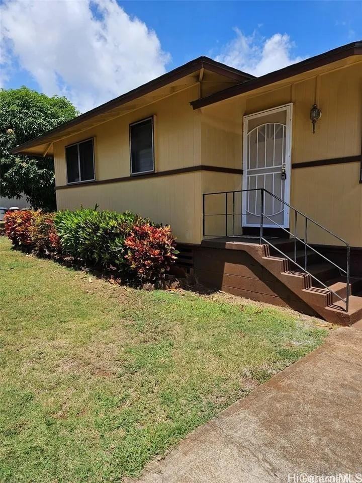 844 Wahinani St - Photo 2 of 10