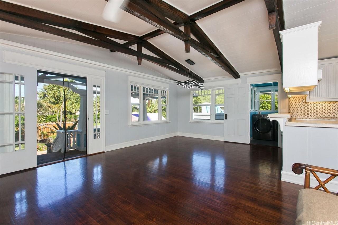 84-39 Lawaia St - Photo 3 of 25