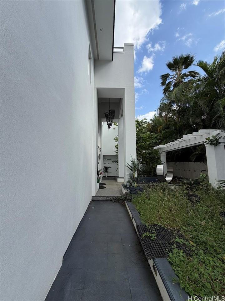 45-001 Kuhonu Pl - Photo 2 of 17