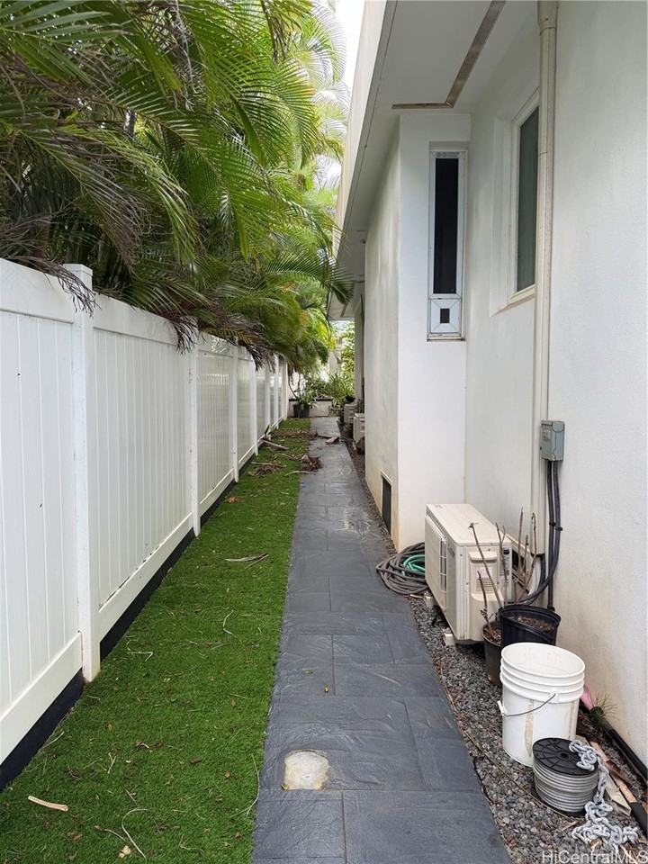 45-001 Kuhonu Pl - Photo 3 of 17