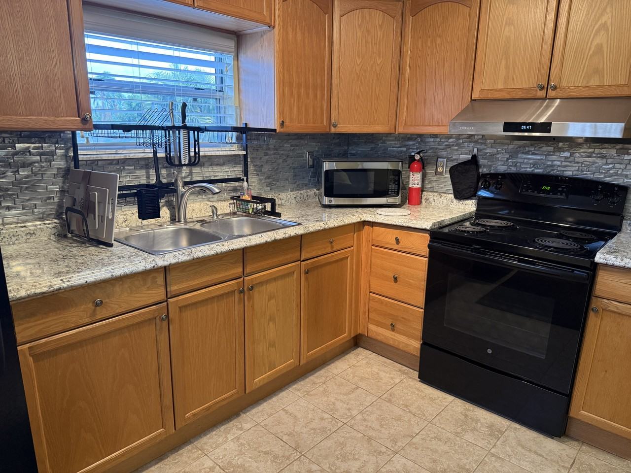 4126 35th Ave N - Photo 6 of 24