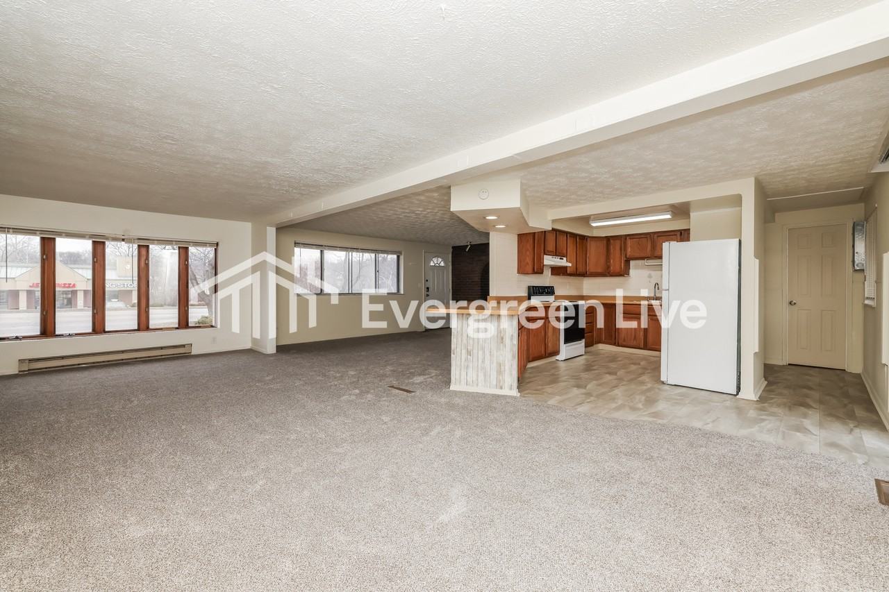 6282 Old Troy Pike - Photo 4 of 15