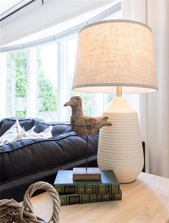 11 Hillview Dr - Photo 3 of 50