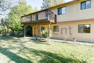 14325 19th Ave Ne #B - Photo 1 of 1