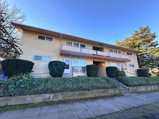 5419 Se 17th Ave - Photo 2 of 19