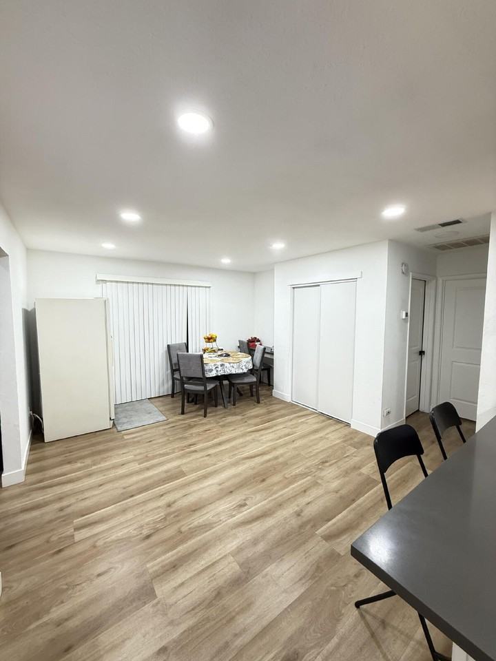 10532 Mills Tower Dr - Photo 5 of 12