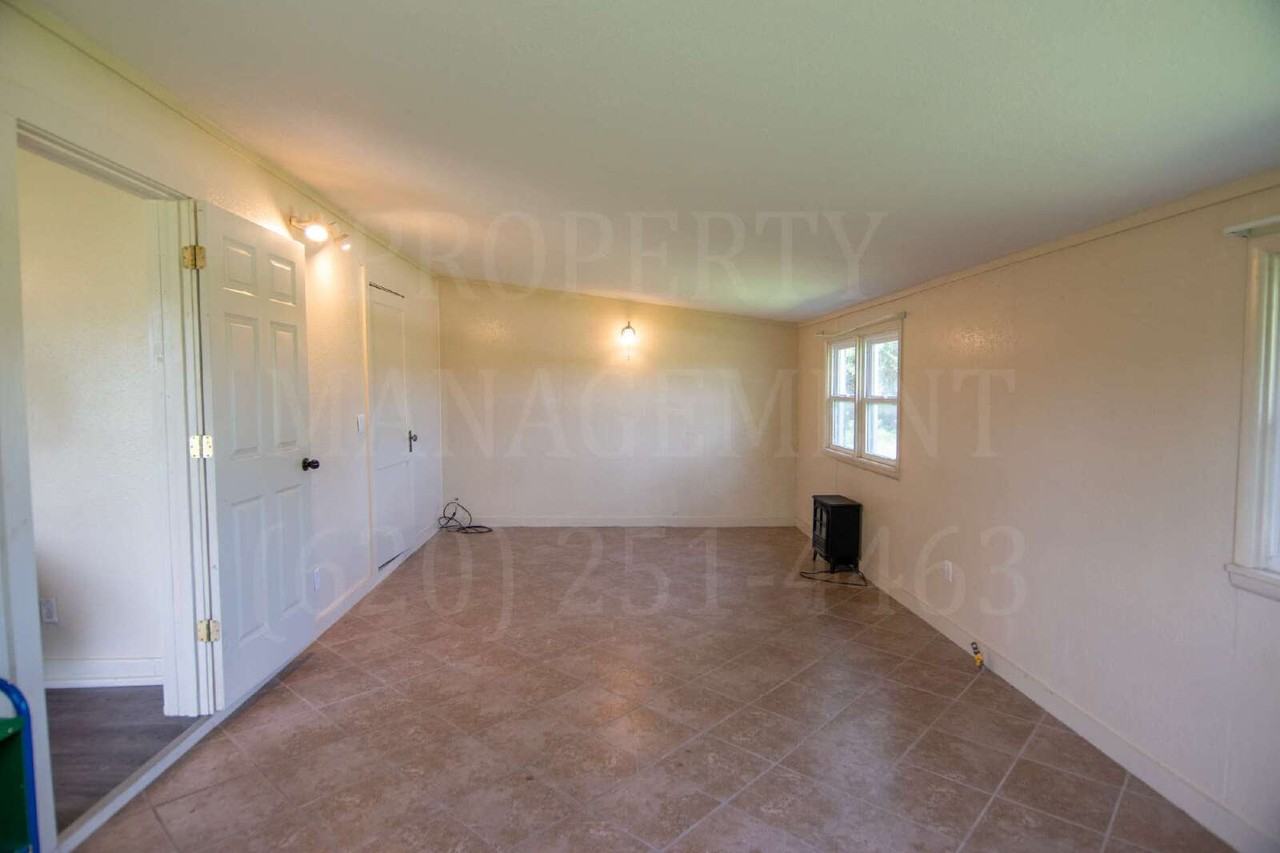 2041 County Road 5300 - Photo 5 of 20