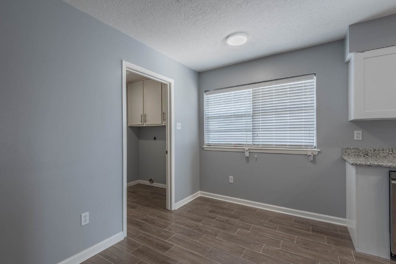 423 Gentilly Dr - Photo 4 of 25