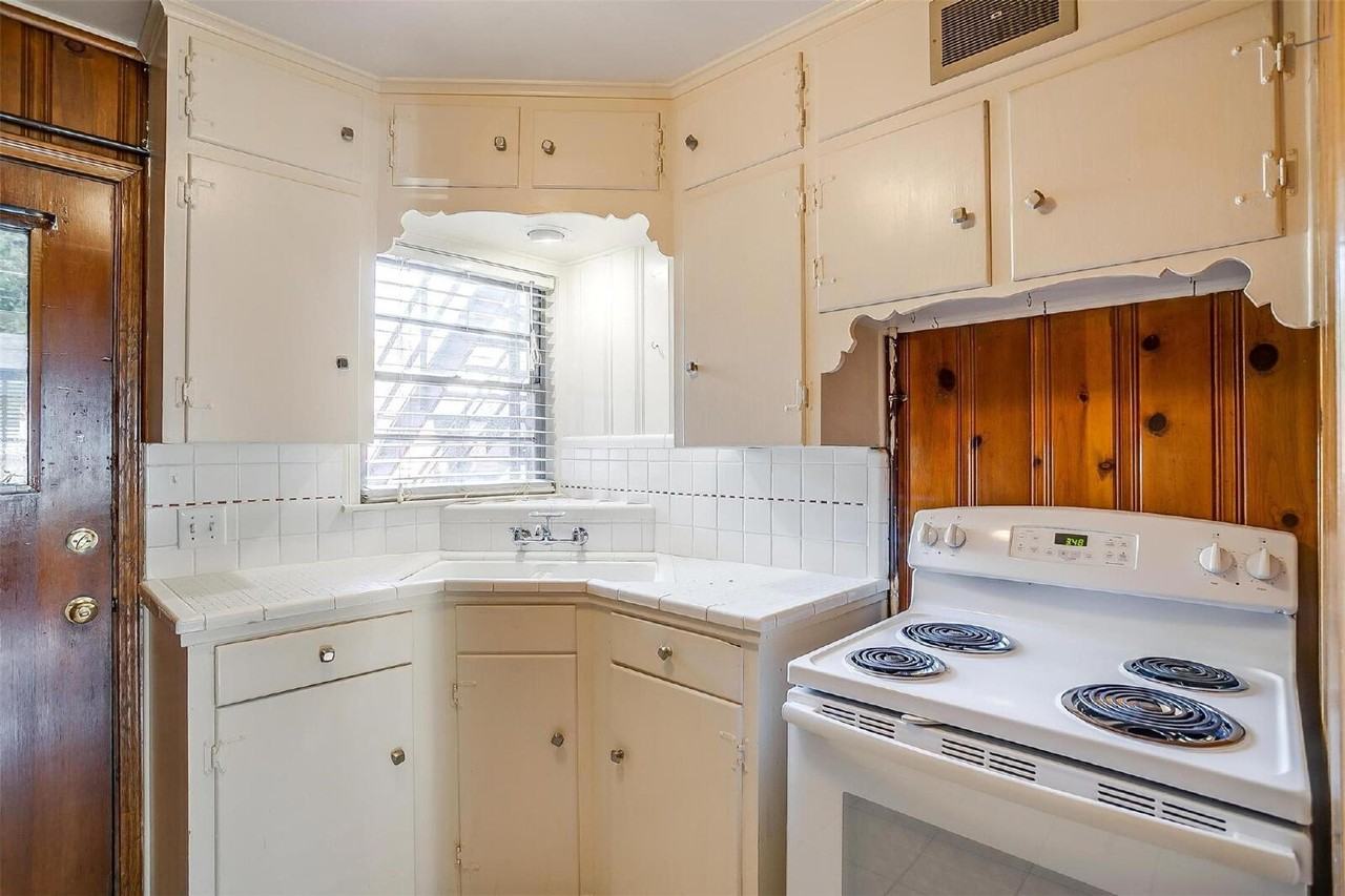 604 Monticello Dr - Photo 6 of 13