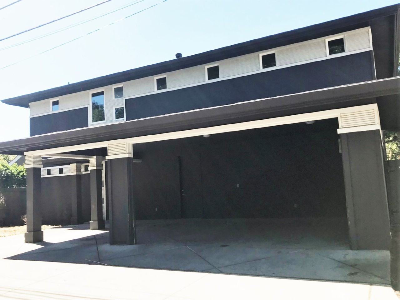 1530 Orchard Aly - Photo 2 of 16