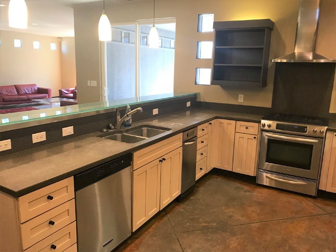 1530 Orchard Aly - Photo 6 of 16