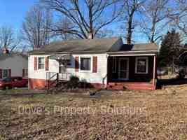 featured image of 1407 Belleauwood St