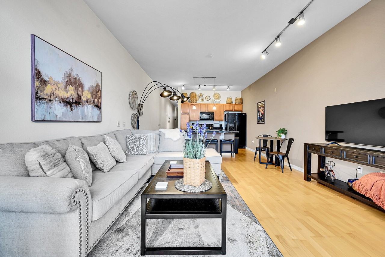 7240 W Custer Ave #316 - Photo 7 of 32