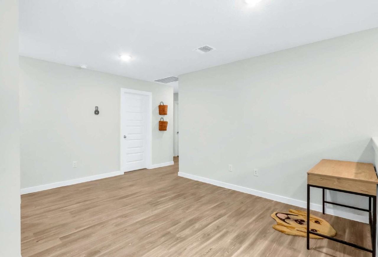 14543 Camino Way - Photo 3 of 31