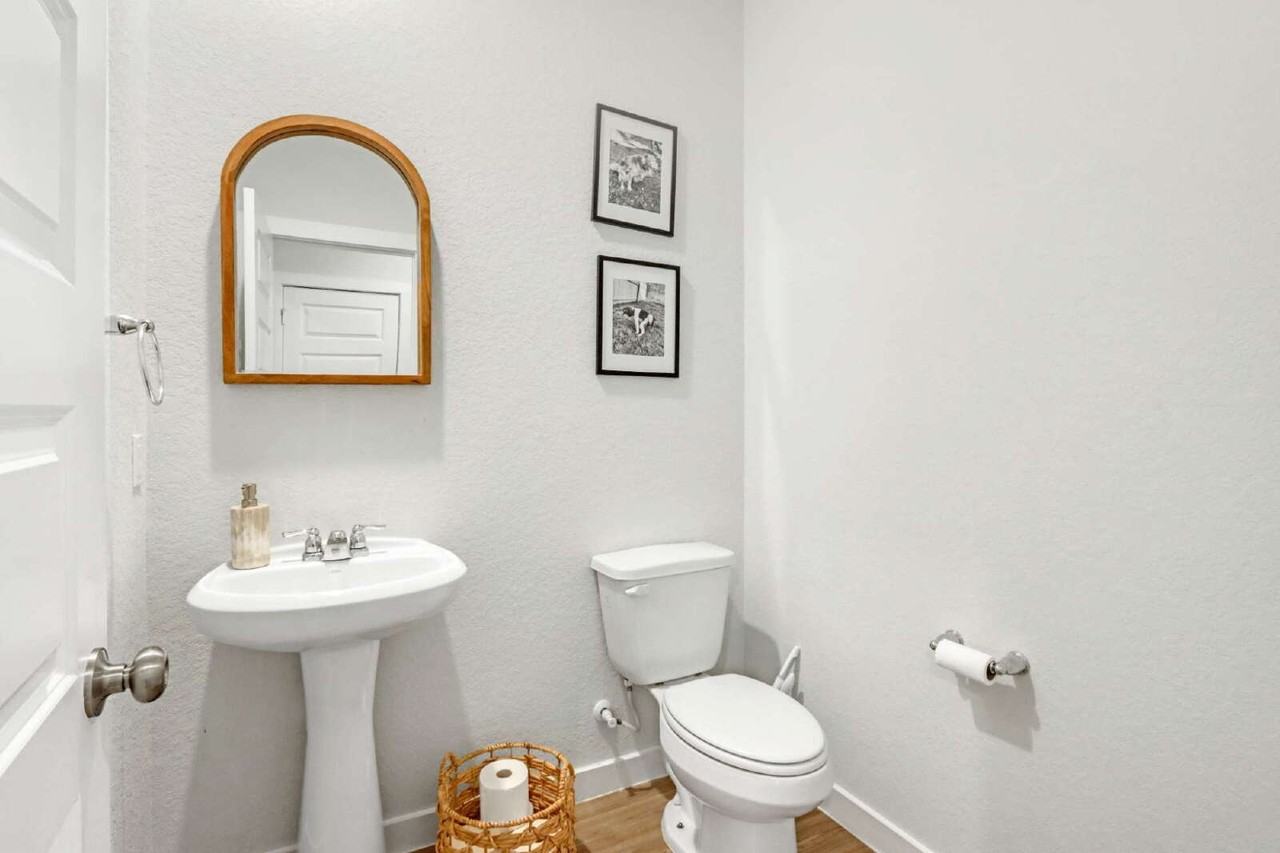 14543 Camino Way - Photo 6 of 31