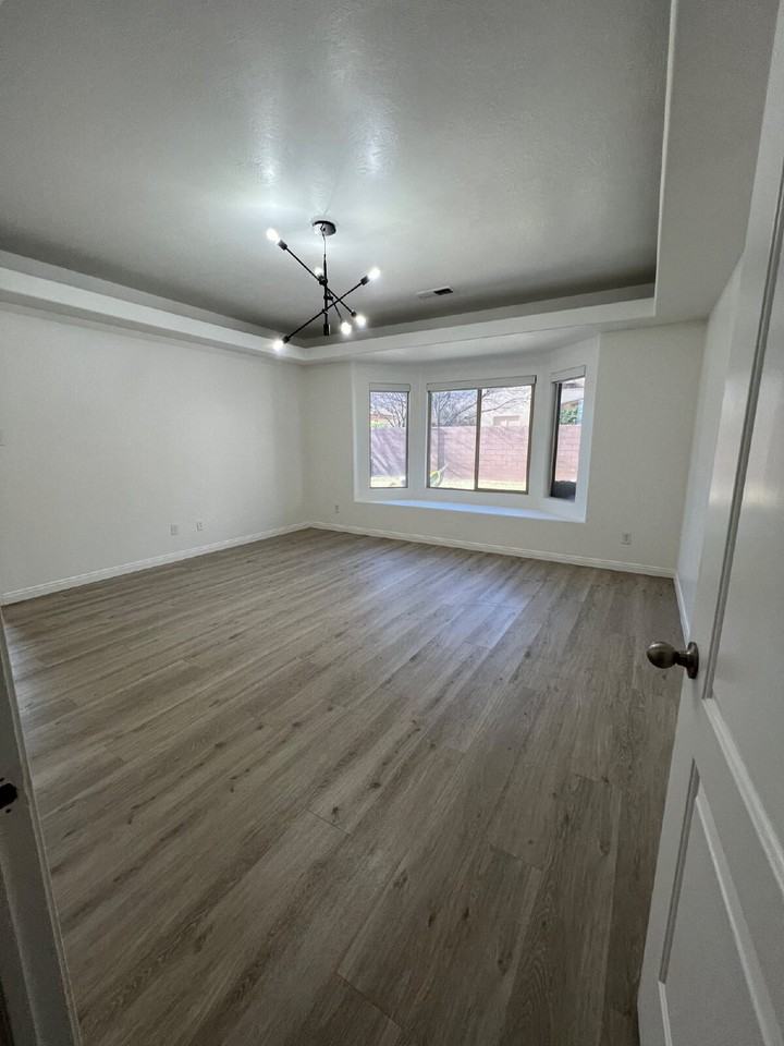 1936 S 2700 East Cir - Photo 7 of 25