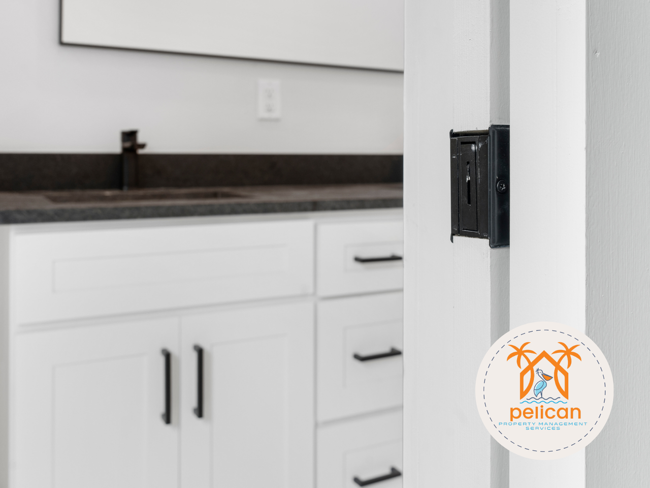 921 N F St - Photo 6 of 26