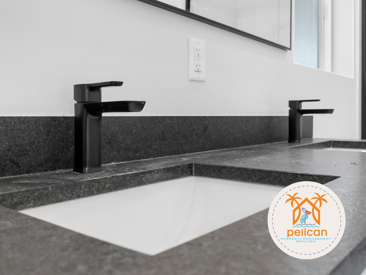 921 N F St - Photo 7 of 26