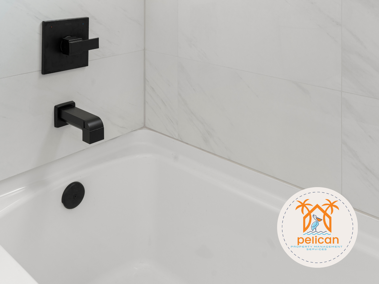 923 W Lloyd St - Photo 3 of 27