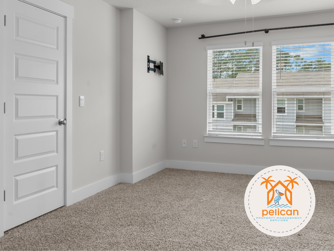 9424 Nature Creek Ln - Photo 3 of 28