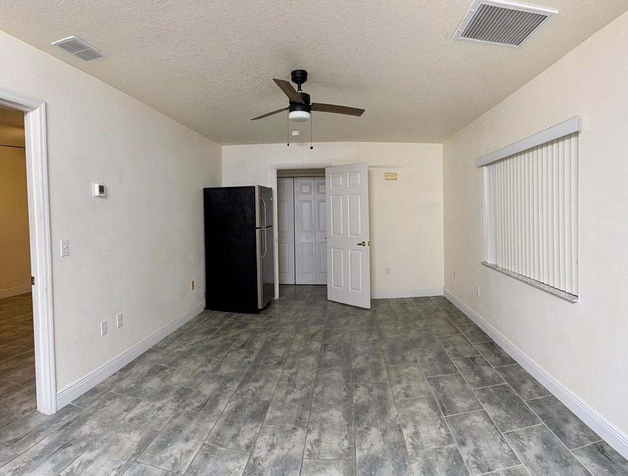 2408 Fan Palm Dr #B - Photo 2 of 8