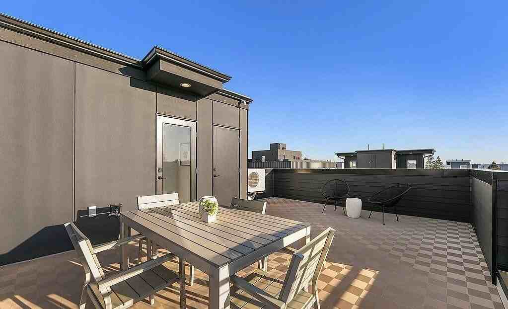 1509B Nw 64th St - Photo 3 of 29