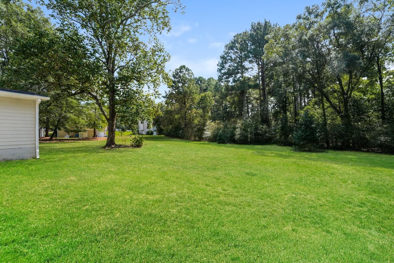 309 Cowan Rd Se - Photo 4 of 13