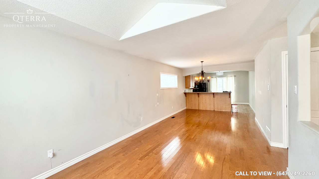 1-68 Fenning Dr, Courtice, Ontario L1E 3H2 - Photo 4 of 12